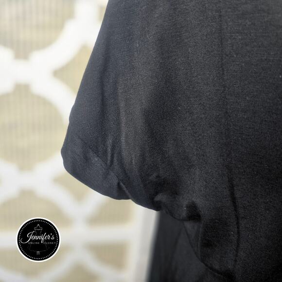 August Silk Black V Neck Embellished Gold Circle Necklace Knit Top Size Medium - Picture 6 of 10